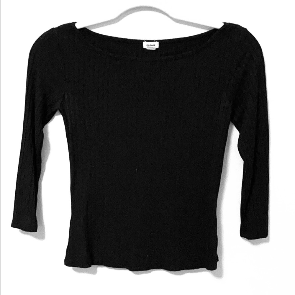 Quarter sleeved shirt
